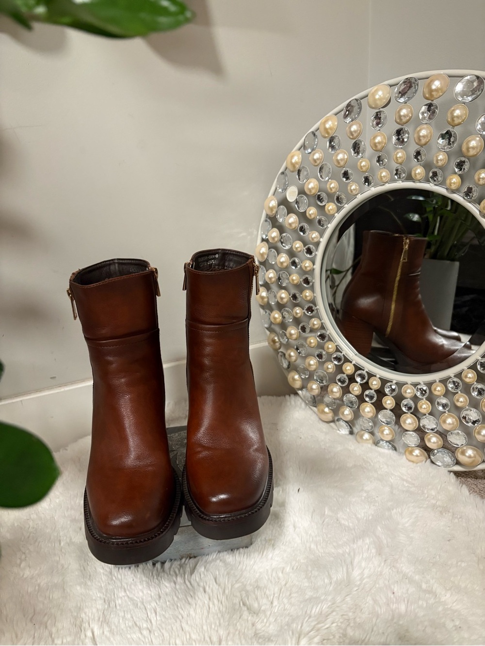 Women's Brown Faux Leather Ankle Boots in Rich Brown. Size: US 9
